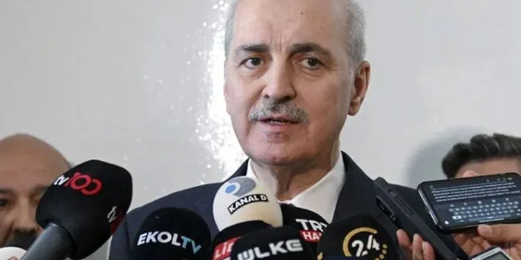 AK Parti’ye yeni anayasa ziyareti
