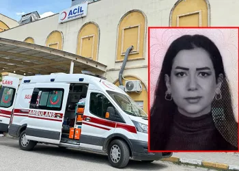 Eşini 10 yerinden bıçaklayarak öldürdü