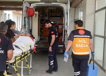 Elini kıyma makinesine kaptırdı