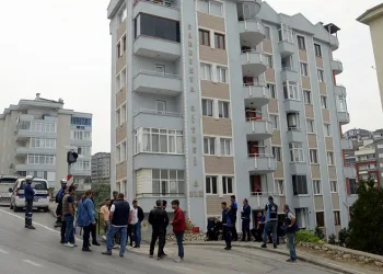 Bursa Mudanya’da dayanıksız siteye tahliye kararı