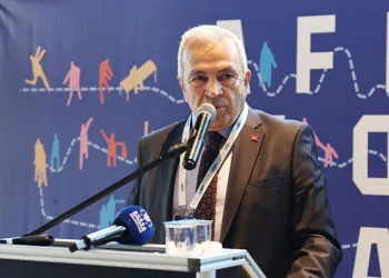 Marmara’daki belediyeler afetten sonraki yaşamı Nilüfer’de ele aldı