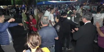 Engelli gençlere temsili askerlik öncesi kına gecesi
