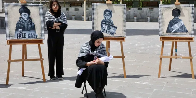 Öğrenciler Gazze’deki savaşı resmetti