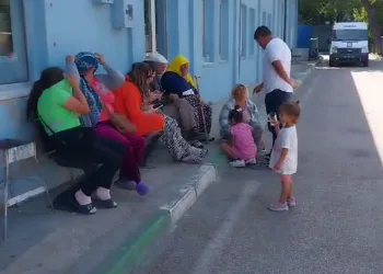 Bursa’da dilencilere operasyon: Aile boyu yakalandılar