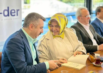 Yazar-öğretmen buluşmalarında konuk Ayşen Gürcan