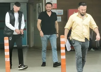 Sosyal medyada tartıştığı genci pompalı tüfekle yaraladı