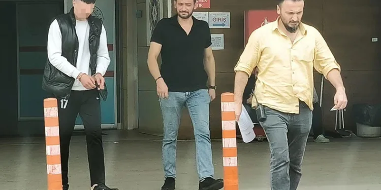 Sosyal medyada tartıştığı genci pompalı tüfekle yaraladı