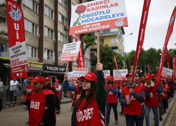Bursa’da 1 Mayıs coşkusu yaşandı