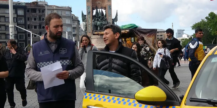 Taksilere araç içi kamera denetimi