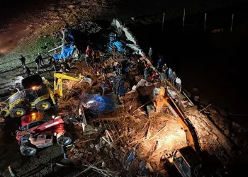 Aksaray’da mandıra çöktü: 750 küçükbaş hayvan göçük altında kaldı