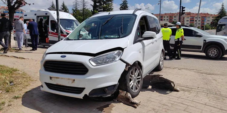 Bursa’da trafik kazası: 2 yaralı
