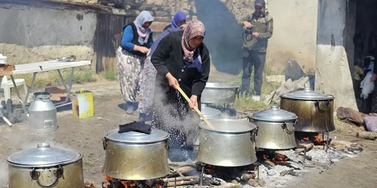 Bursa’da 671 yıldırdır bu kazanlar kaynıyor