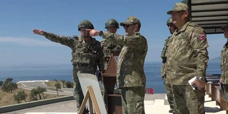 Orgeneral Bayraktaroğlu, İzmir’de denetlemelerde bulundu