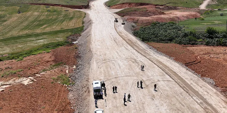 Kahramanmaraş’a 650 milyon liralık yol yatırımı