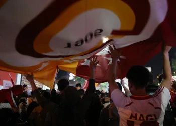 Galatasaray şampiyonluğu Bursa’da coşku ile kutlandı