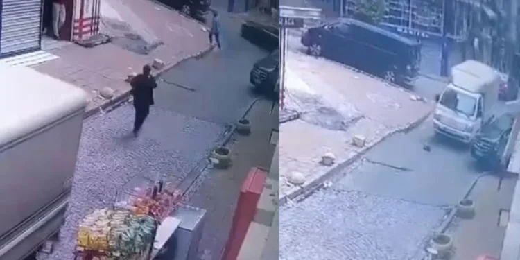 Fatih’te kadın kamyonetin altında metrelerce sürüklendi