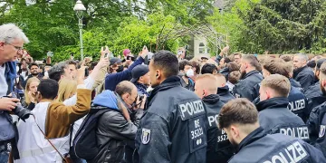 Gazze’ye destek protestosuna polisten müdahale