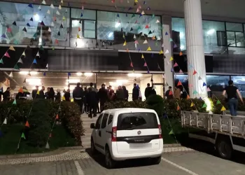 İflas eden firmanın alacaklıları kapıya dayandı