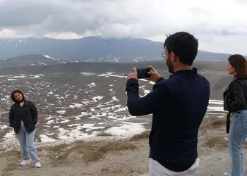 Nemrut Kalderası’na ziyaretçi akını