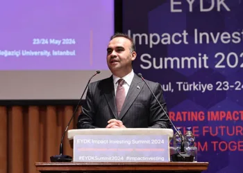 “Refahın yurtta dengesi için çabalıyoruz “