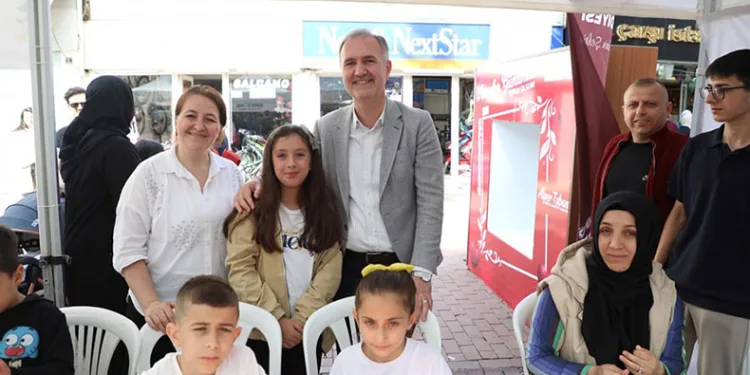 Anneler günü İnegöl Belediyesi il renklendi