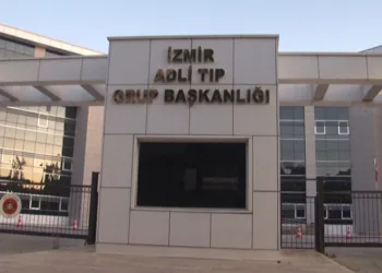 İzmir’de kanlı infaz: Otomobilinde öldürüldü