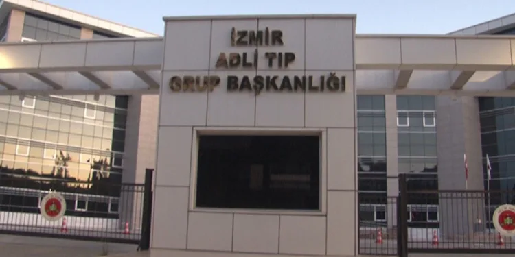 İzmir’de kanlı infaz: Otomobilinde öldürüldü