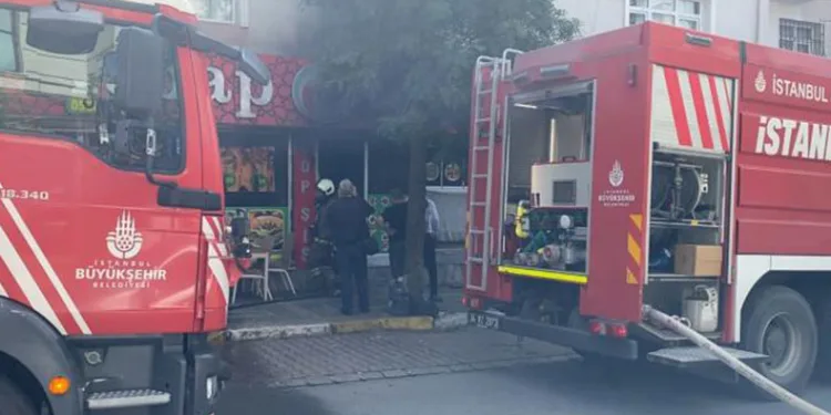 Avcılar’da korkutan baca yangını