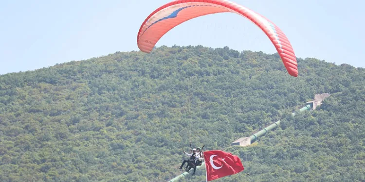 Bursa’da gençler uçmak için buluştu