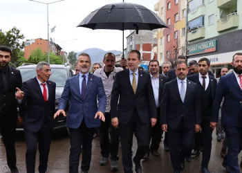 Fatih Erbakan’dan teşekkür ziyaretleri