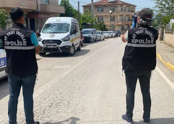 18 yaşındaki yatalak kız evde ölü bulundu