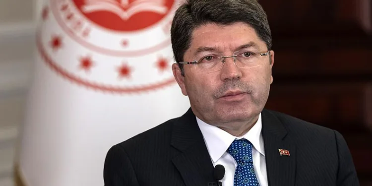 “İsrail, hak ettiği cezayı almalıdır”