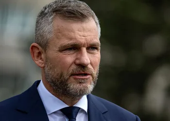 “Başbakan Fico, ölümden kıl payı kurtuldu”