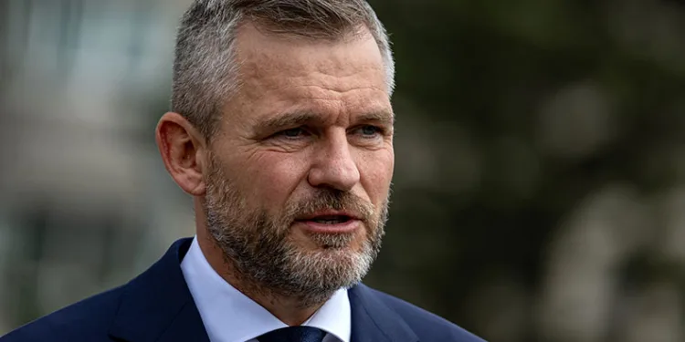 “Başbakan Fico, ölümden kıl payı kurtuldu”