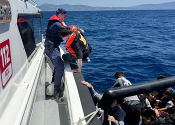31 düzensiz göçmen kurtarıldı