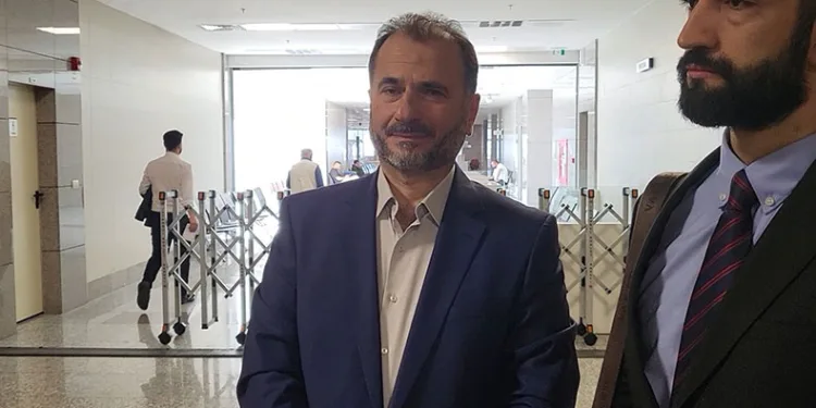 Fatih Camii’nde imama saldıran sanığın yargılanmasına başlandı