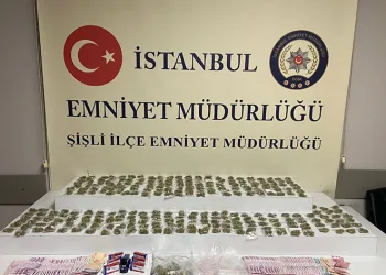 Şişli’de uyuşturucu satıcılarına operasyon