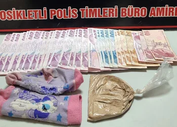 Keşan’da çocuk çorabına saklanmış uyuşturucu ele geçirildi