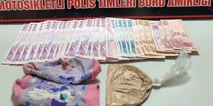 Keşan’da çocuk çorabına saklanmış uyuşturucu ele geçirildi
