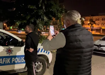 Polisin sabır sınavı kamerada