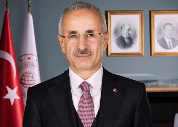 “Havalimanlarından kimse aranmadan geçemeyecek”