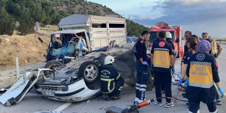 Nişan hazırlığında olan çift hayatını kaybetti