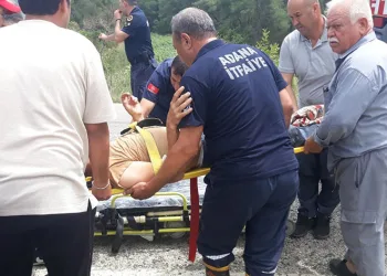 Çapa yaparken ayağını makineye kaptıran adamı itfaiye kurtardı