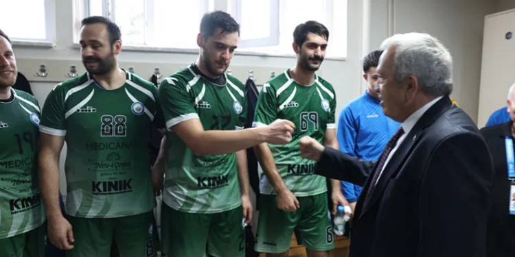 Nilüfer Belediyespor sezonu dördüncü tamamladı