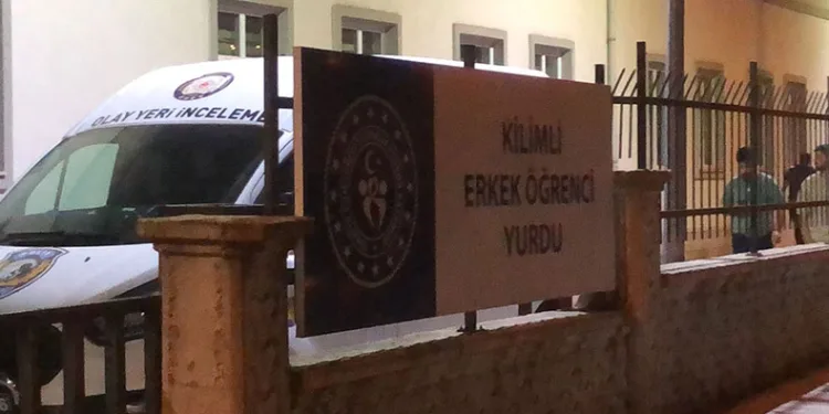 Üniversiteli genç kaldığı yurtta ölü bulundu