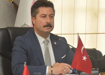 “Halkın zararını minimize etmeye çalışıyoruz”