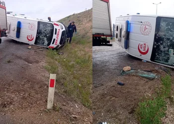 Kaza ihbarına giden ambulans kaza yaptı