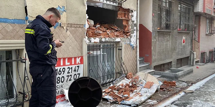 Esenler’de rögar patlaması