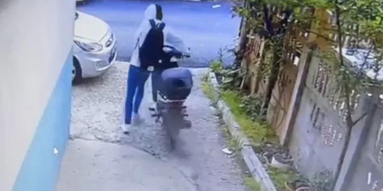 5 dakika içerisinde kayıplara karıştı