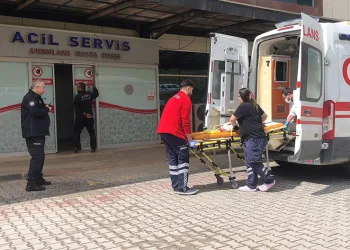 Gemlik’te 3 yaşındaki çocuk 3. kattan düştü